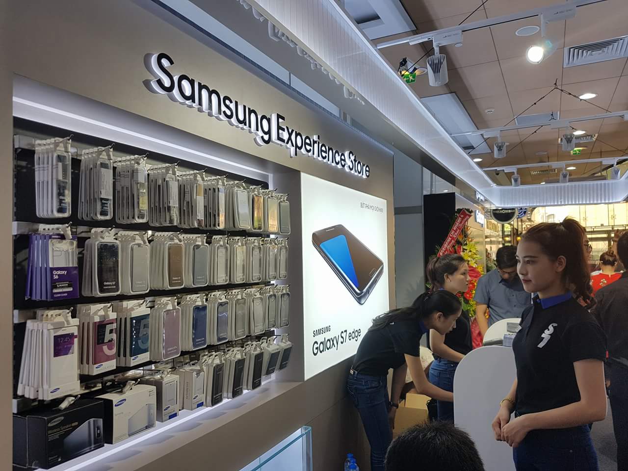 Samsung - Hãng điện tử Hàn Quốc đứng vị trí thứ nhất về doanh số